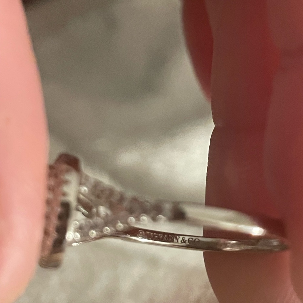 Tiffany & co. Sterling ring with dual halo, inner pink and outer white sapphire - Picture 3 of 3